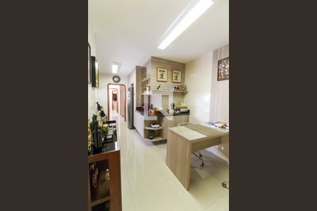 Apartamento à venda com 167m², 3 quartos e 2 vagasCozinha