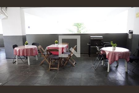 Apartamento à venda com 71m², 2 quartos e 1 vagaÁrea comum - Gourmet