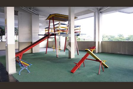 Apartamento à venda com 71m², 2 quartos e 1 vagaÁrea comum - Playground