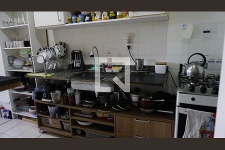 Apartamento à venda com 71m², 2 quartos e 1 vagaCozinha