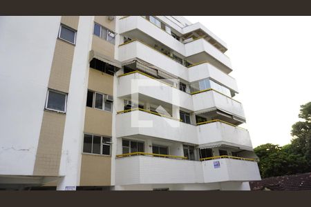 Apartamento à venda com 71m², 2 quartos e 1 vagaÁrea comum - Fachada