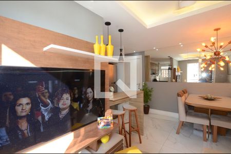 Sala de apartamento para alugar com 2 quartos, 44m² em Parada de Lucas, Rio de Janeiro