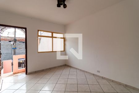 Sala de casa para alugar com 2 quartos, 80m² em Jardim Santa Rosa, Taboão da Serra