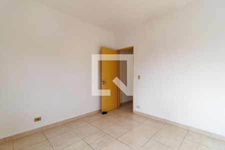 Quarto 1 de casa para alugar com 2 quartos, 80m² em Jardim Santa Rosa, Taboão da Serra