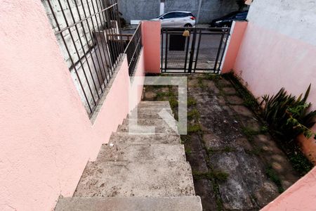 Casa para alugar com 80m², 2 quartos e 1 vagaEntrada