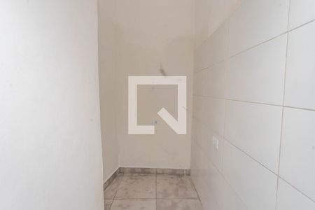 Comodo / deposito  de casa para alugar com 2 quartos, 115m² em Centro, Diadema