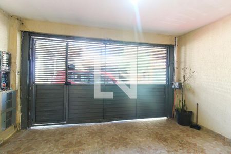 Casa para alugar com 130m², 2 quartos e sem vagaEntrada