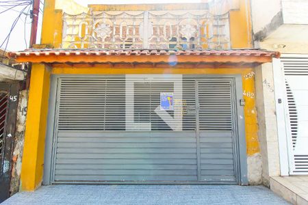 Casa para alugar com 130m², 2 quartos e sem vagaFachada