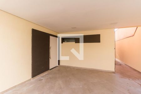 Casa para alugar com 300m², 3 quartos e 5 vagasGaragem
