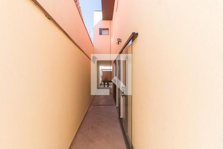 Casa para alugar com 300m², 3 quartos e 5 vagasCorredor Lateral