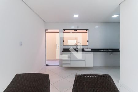Casa para alugar com 300m², 3 quartos e 5 vagasCozinha