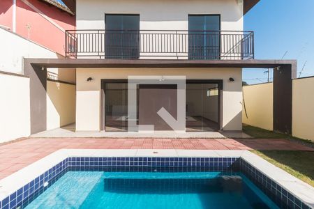 Casa para alugar com 300m², 3 quartos e 5 vagasPiscina/Quintal dos Fundos