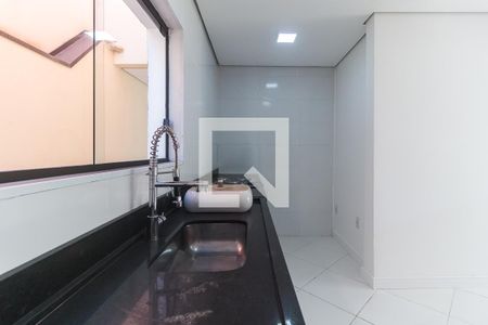 Casa para alugar com 300m², 3 quartos e 5 vagasCozinha