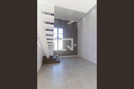 Sala de casa para alugar com 3 quartos, 300m² em Vila Oliveira, Mogi das Cruzes