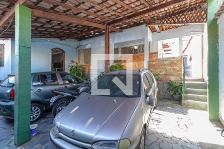 Casa à venda com 244m², 3 quartos e 2 vagas Casa à venda com 244m², 3 quartos e 2 vagasGaragem