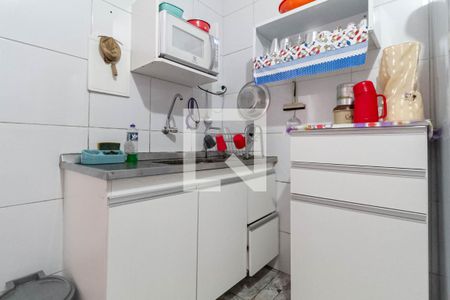 Casa à venda com 244m², 3 quartos e 2 vagas Casa à venda com 244m², 3 quartos e 2 vagasCasa 2 - Cozinha