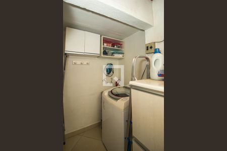 Apartamento à venda com 120m², 2 quartos e 1 vagaÁrea de Serviço