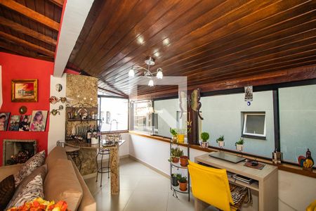 Apartamento à venda com 120m², 2 quartos e 1 vagaÁrea comum - Churrasqueira