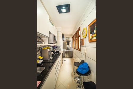 Apartamento à venda com 120m², 2 quartos e 1 vagaCozinha