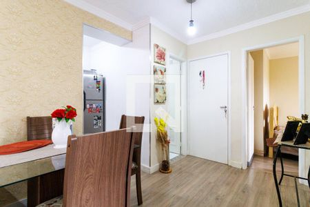Sala de apartamento à venda com 3 quartos, 67m² em Parque Pinheiros, Taboão da Serra