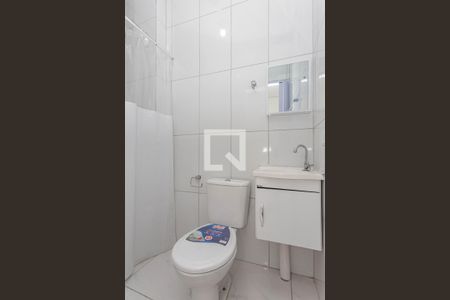 Banheiro de casa para alugar com 1 quarto, 25m² em Liberdade, São Paulo