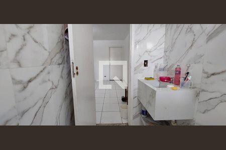 Casa à venda com 370m², 3 quartos e 3 vagasCasa 02 - Banheiro