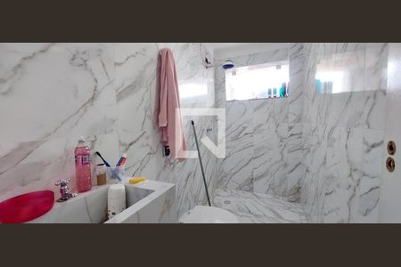 Casa à venda com 370m², 3 quartos e 3 vagasCasa 02 - Banheiro