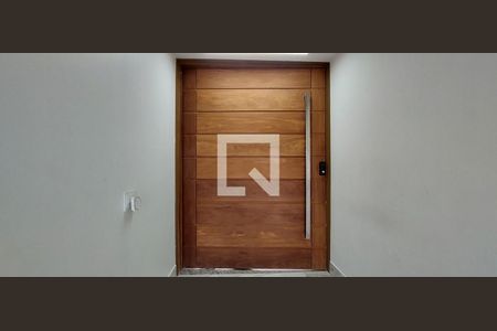 Casa à venda com 370m², 3 quartos e 3 vagasHall de entrada