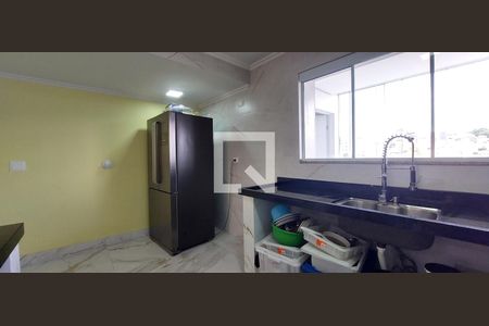 Casa à venda com 370m², 3 quartos e 3 vagasCozinha