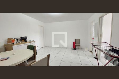 Casa à venda com 370m², 3 quartos e 3 vagasCasa 02 - Sala