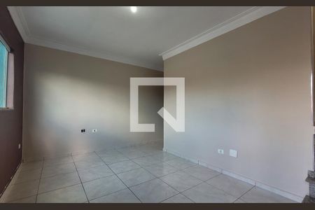 Sala de casa para alugar com 2 quartos, 99m² em Vila Pires, Santo André