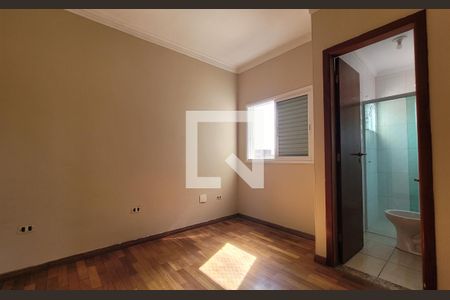 Suíte de casa para alugar com 2 quartos, 99m² em Vila Pires, Santo André