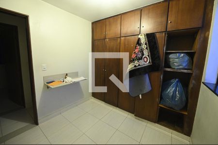 Quarto 1 de apartamento para alugar com 3 quartos, 1853m² em Setor dos Afonsos, Goiânia