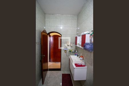 Casa à venda com 450m², 3 quartos e 6 vagasBanheiro 1