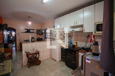 Casa à venda com 450m², 3 quartos e 6 vagasCozinha