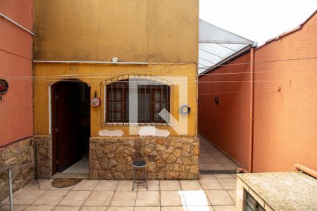 Casa à venda com 450m², 3 quartos e 6 vagasÁrea de Serviço / Quintal