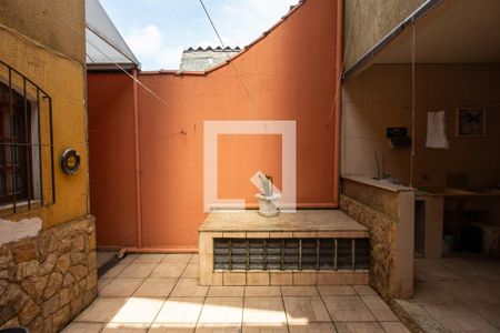 Casa à venda com 450m², 3 quartos e 6 vagasÁrea de Serviço / Quintal