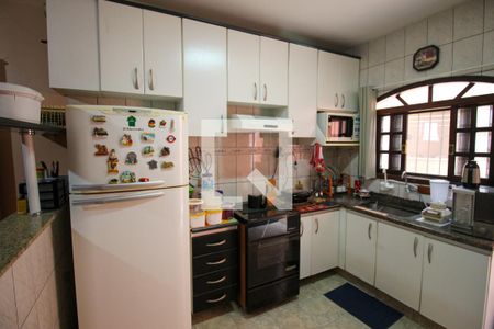 Casa à venda com 450m², 3 quartos e 6 vagasCozinha