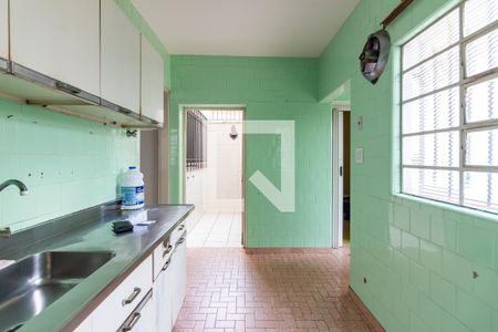 Casa para alugar com 218m², 3 quartos e 3 vagas Casa para alugar com 218m², 3 quartos e 3 vagasCozinha