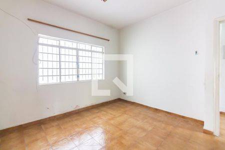 Casa para alugar com 218m², 3 quartos e 3 vagas Casa para alugar com 218m², 3 quartos e 3 vagasQuarto 4