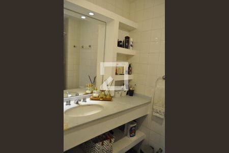 Apartamento à venda com 76m², 2 quartos e 1 vagaBanheiro