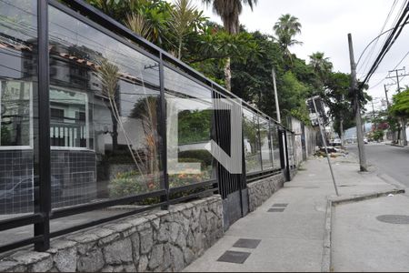 Apartamento à venda com 76m², 2 quartos e 1 vagaFachada 