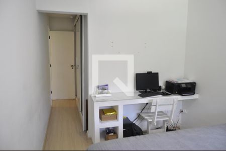Apartamento à venda com 76m², 2 quartos e 1 vagaQuarto