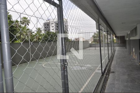 Apartamento à venda com 76m², 2 quartos e 1 vagaÁrea comum