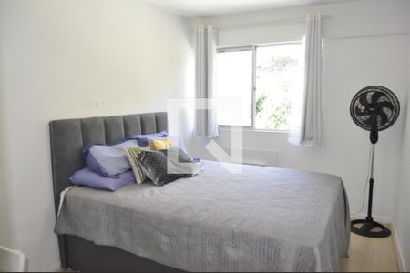 Apartamento à venda com 76m², 2 quartos e 1 vagaQuarto