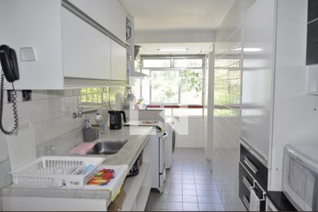 Apartamento à venda com 76m², 2 quartos e 1 vagaCozinha 