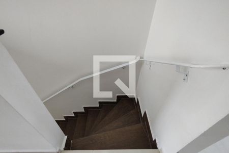 Escada de casa de condomínio para alugar com 2 quartos, 50m² em Ocian, Praia Grande