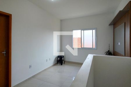 Sala de casa de condomínio para alugar com 2 quartos, 50m² em Ocian, Praia Grande