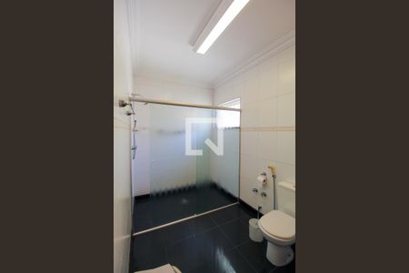 Banheiro da Suíte 1 de casa para alugar com 5 quartos, 470m² em Vila Prudente, São Paulo