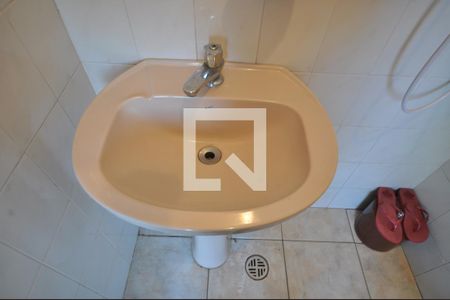 Casa à venda com 648m², 3 quartos e 4 vagasBanheiro de Serviço